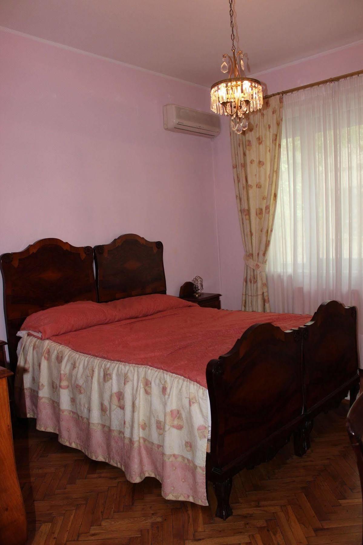 סופיה Casa Ferrari Bed & Breakfast מראה חיצוני תמונה