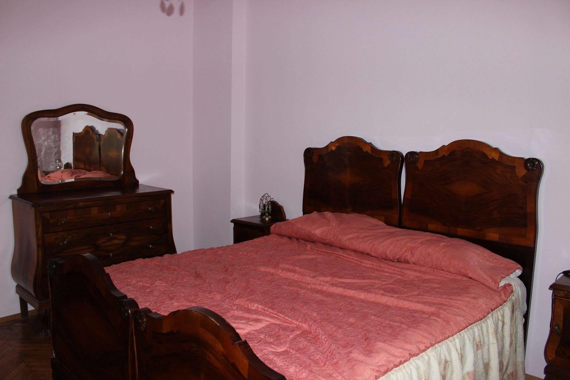 סופיה Casa Ferrari Bed & Breakfast מראה חיצוני תמונה